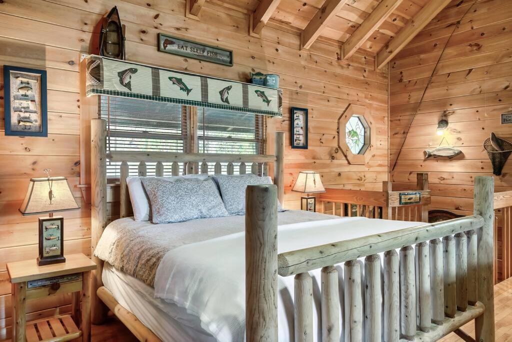 Spectacular Mtns Views With Private Hot Tub With Pool Table And Private Pond Villa Sevierville Luaran gambar