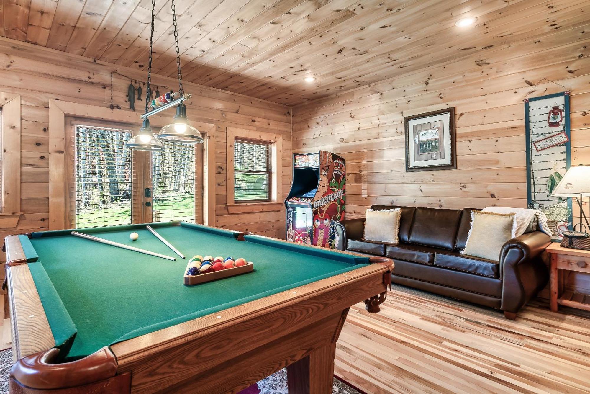 Spectacular Mtns Views With Private Hot Tub With Pool Table And Private Pond Villa Sevierville Luaran gambar